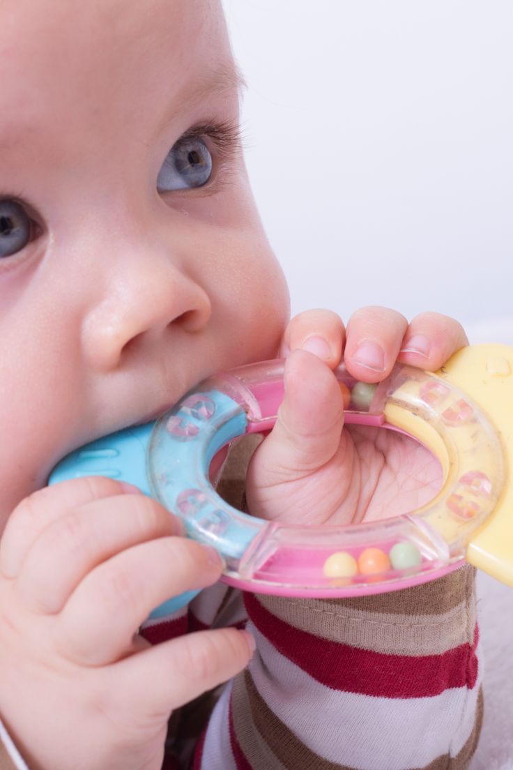 FEEDING AND TEETHING